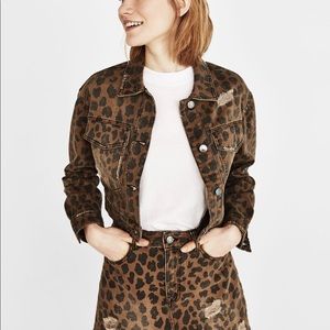Bershka Leopard Distressed Denim Jacket